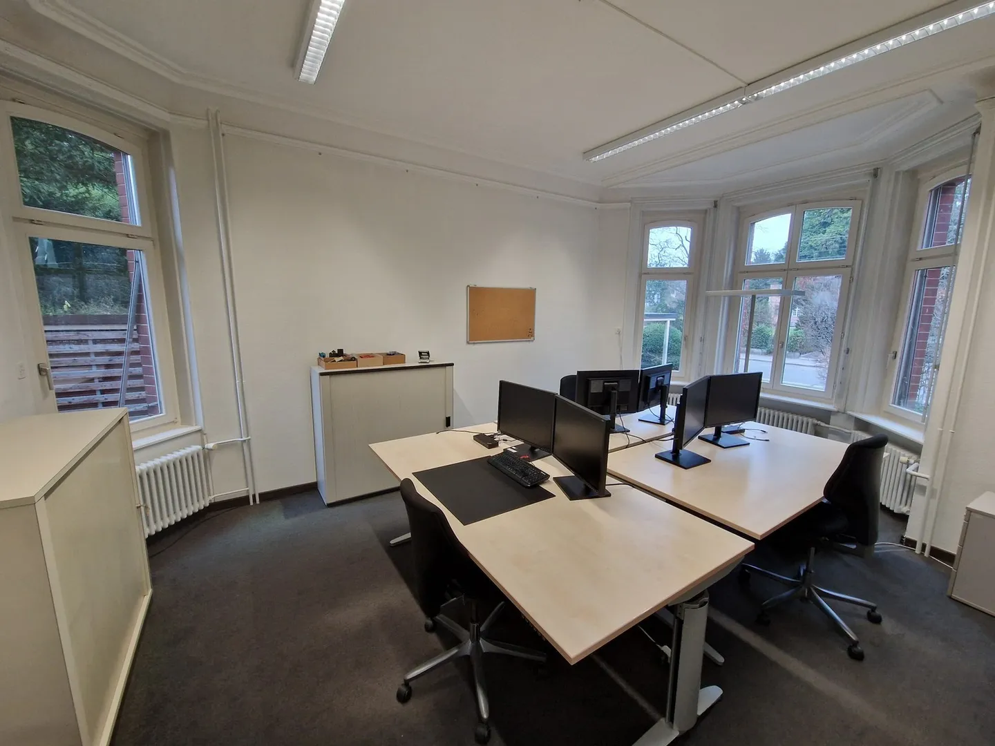 Your discreet company headquarters in a representative building - Photo 4 of 7