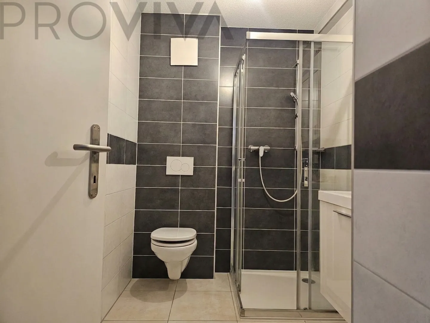 Standard apartment in very good condition for sale in Fully - Photo 4 of 12