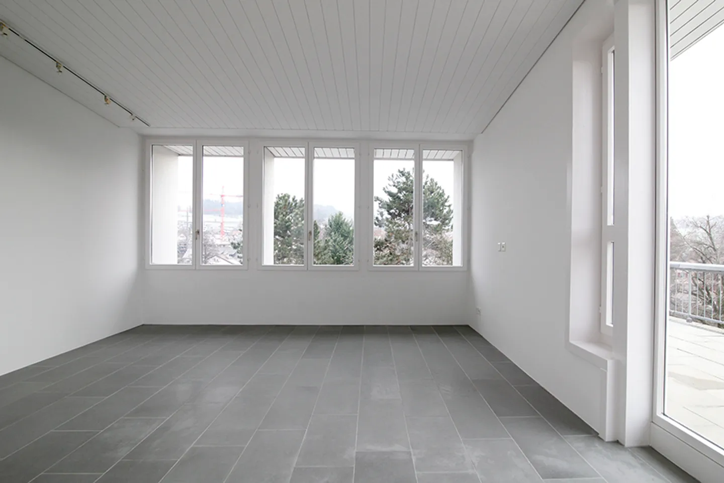 Edificio residenziale moderno in posizione privilegiata - AFFITTO SENZA DEPOSITO - Foto 3 di 7