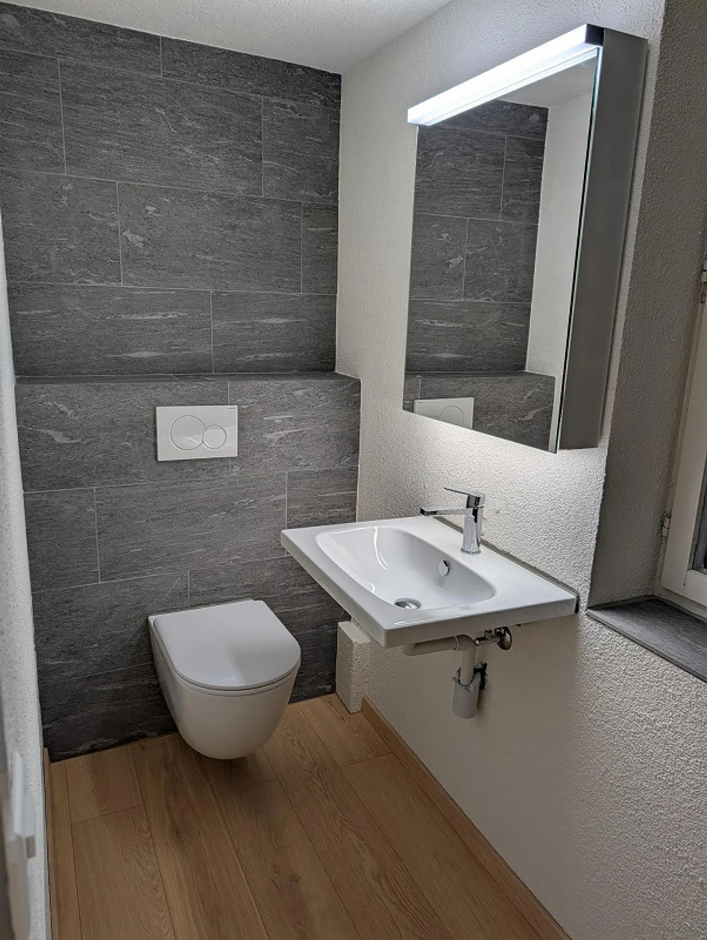 Charmante appartement 1 pièce à Bad Ragaz - Photo 2 sur 5