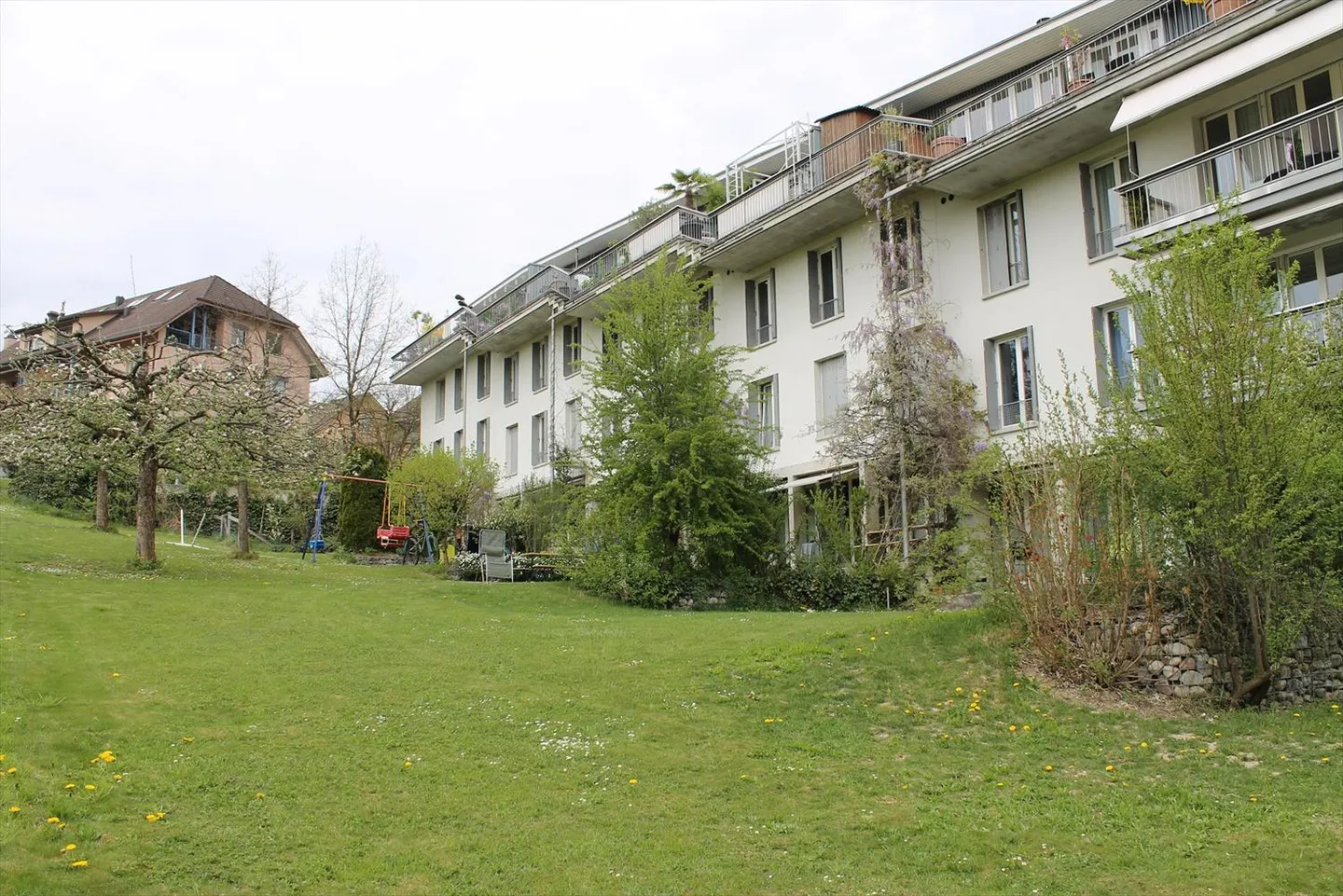 Edificio residenziale moderno in posizione privilegiata - AFFITTO SENZA DEPOSITO - Foto 7 di 7