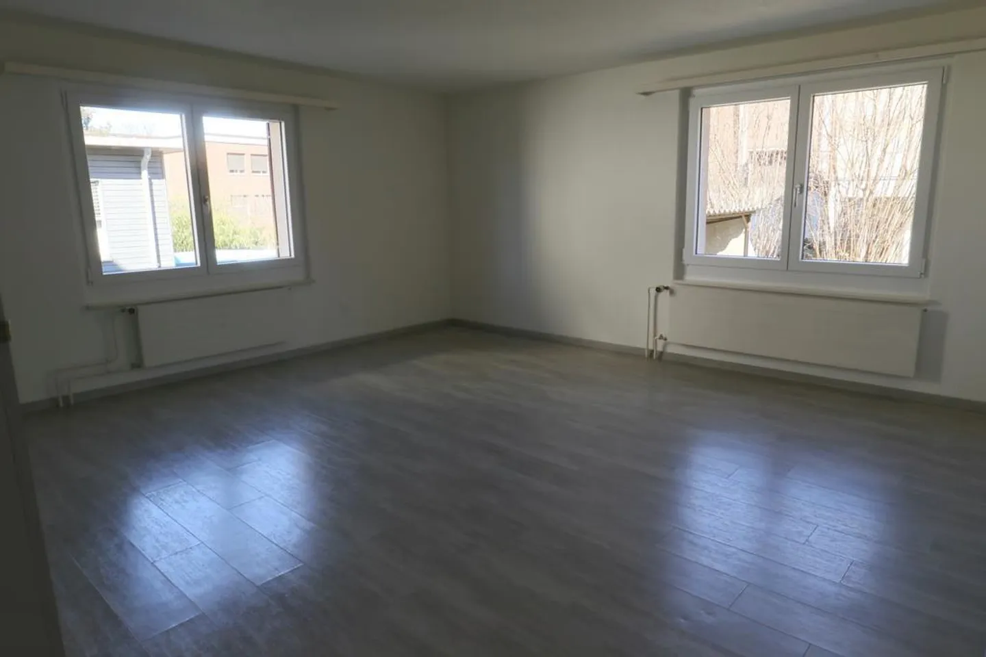 Appartamento al piano terra in un quartiere accogliente - 1 mese di affitto gratuito - Foto 4 di 8