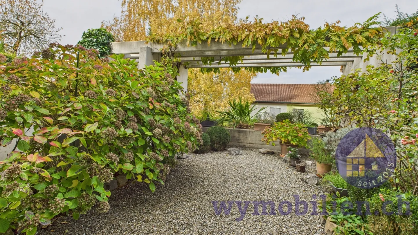 Viel Raum, Privatsphäre und Weitblick – Ihr neues Zuhause in Bargen - Foto 11 von 12