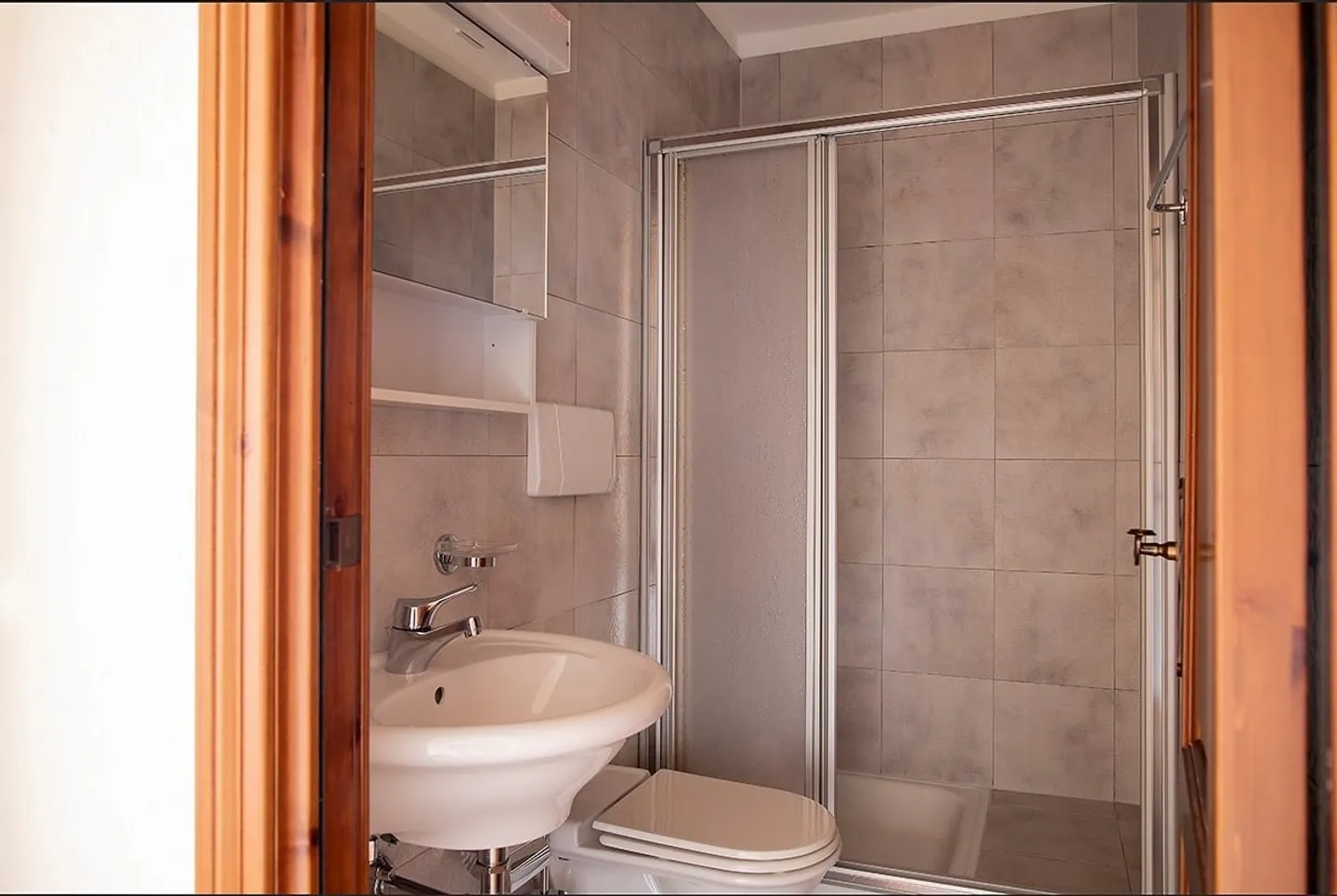 Savosa-Residenza Rovello-splendid 3.5 Zimmer mit Seeblick - Foto 12 von 12