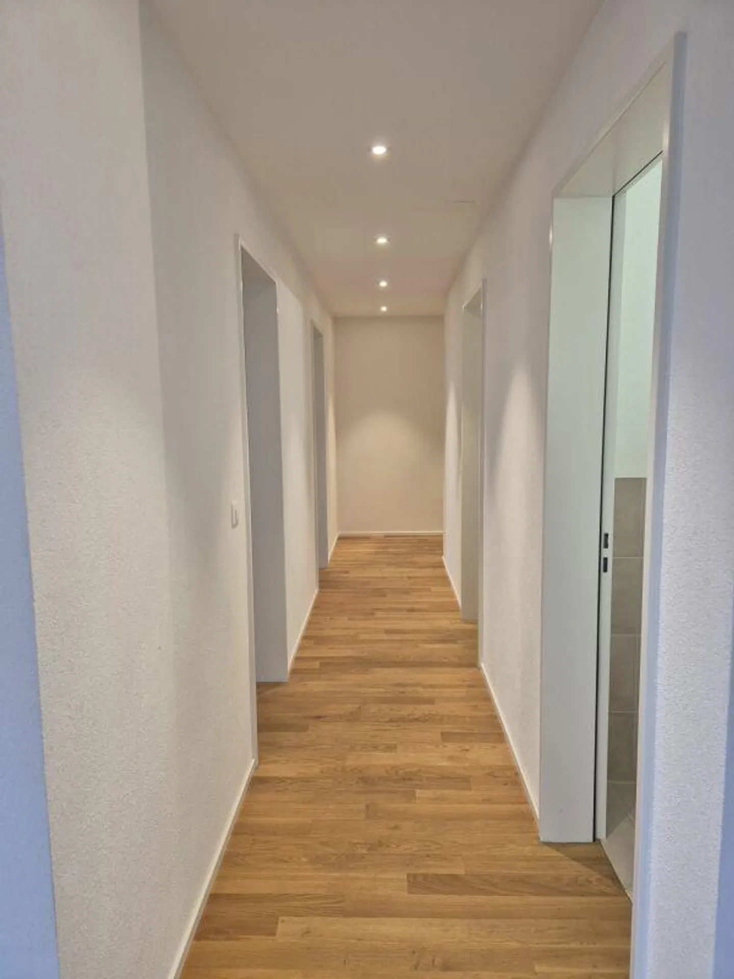 Modernes Apartment in Lommiswil - Foto 10 von 11