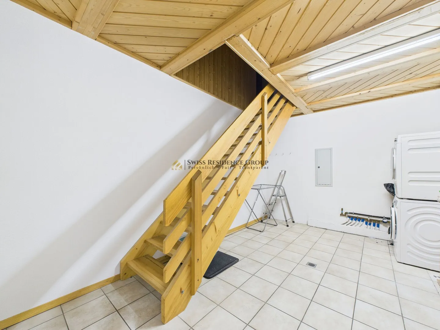 Wohnen wie im eigenen Haus- mit Cheminée, Gartenparadies & Pool - Foto 10 von 14