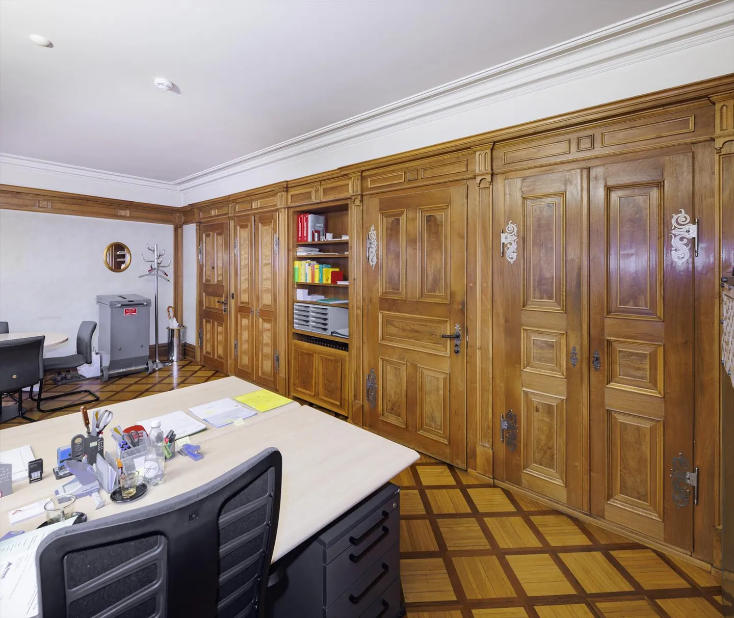 Espace de bureau dans une propriété historique - Photo 2 sur 5