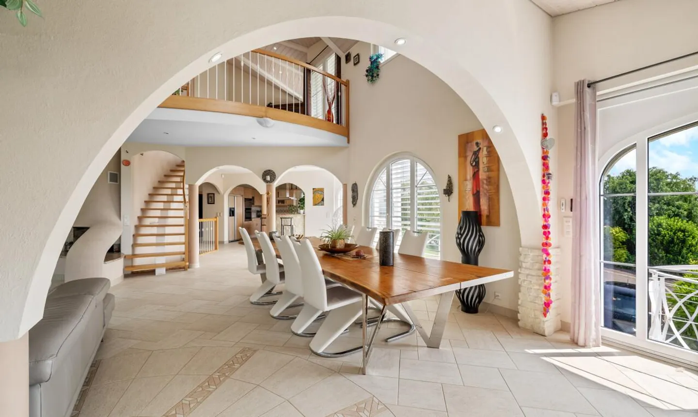 Maison de Luxe avec Piscine Chauffée - Photo 5 sur 13