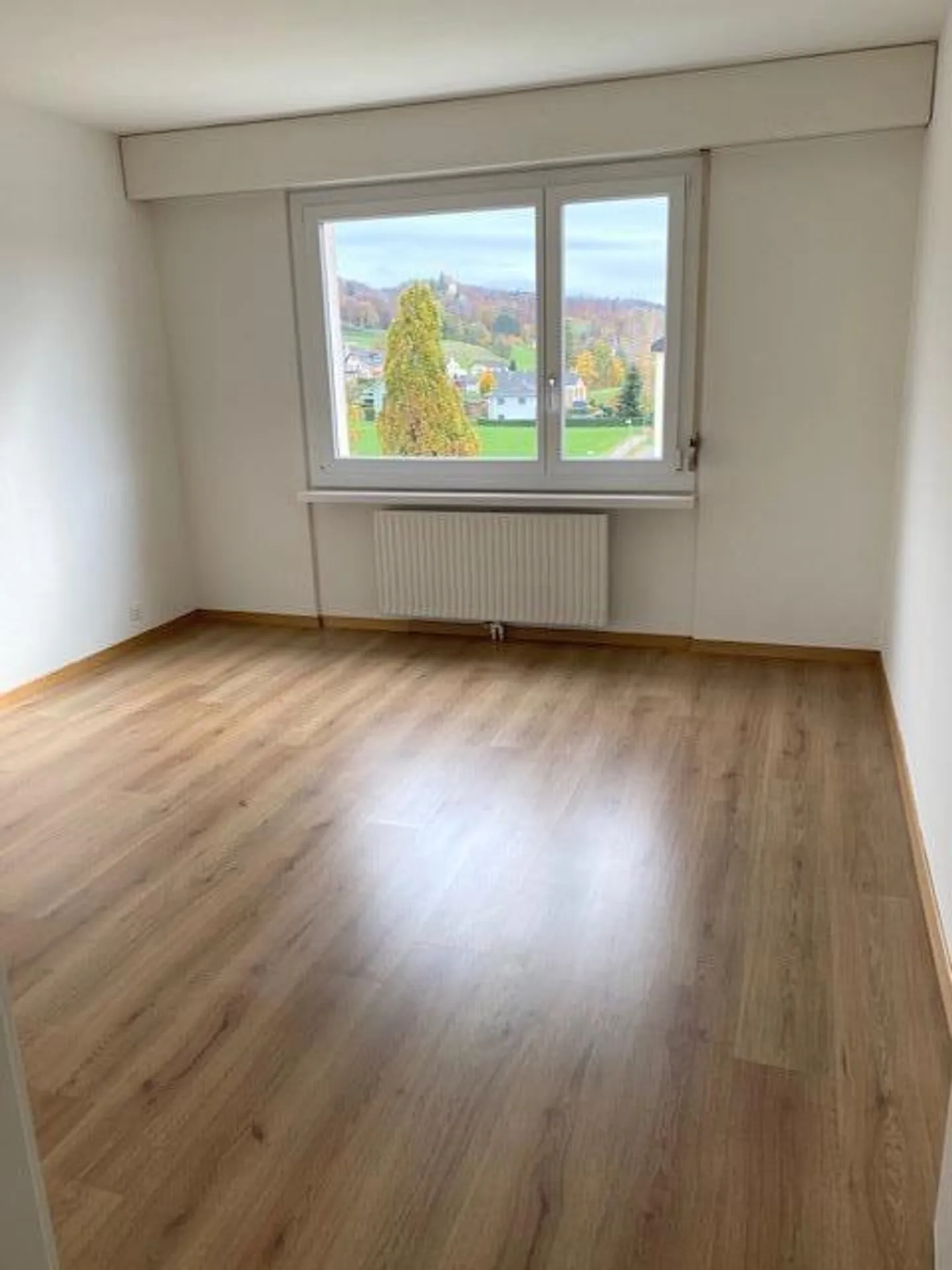 Appartamento 4.5 locali 5° piano con vista lago - Foto 8 di 12