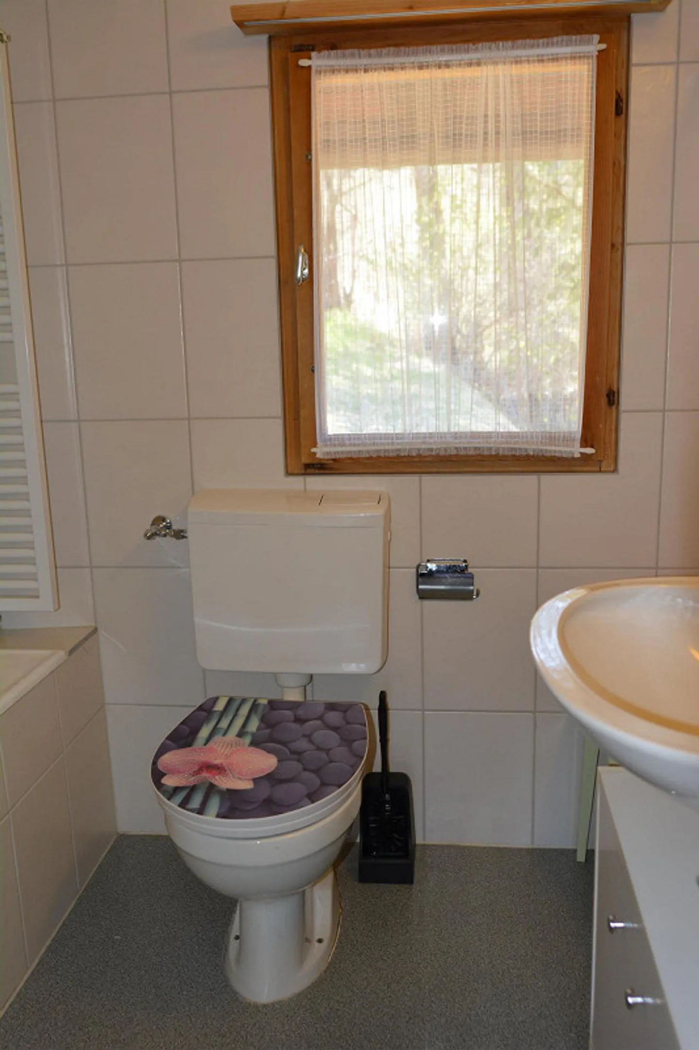 Holiday home with 3 apartments in Tschiertschen - Photo 21 of 24