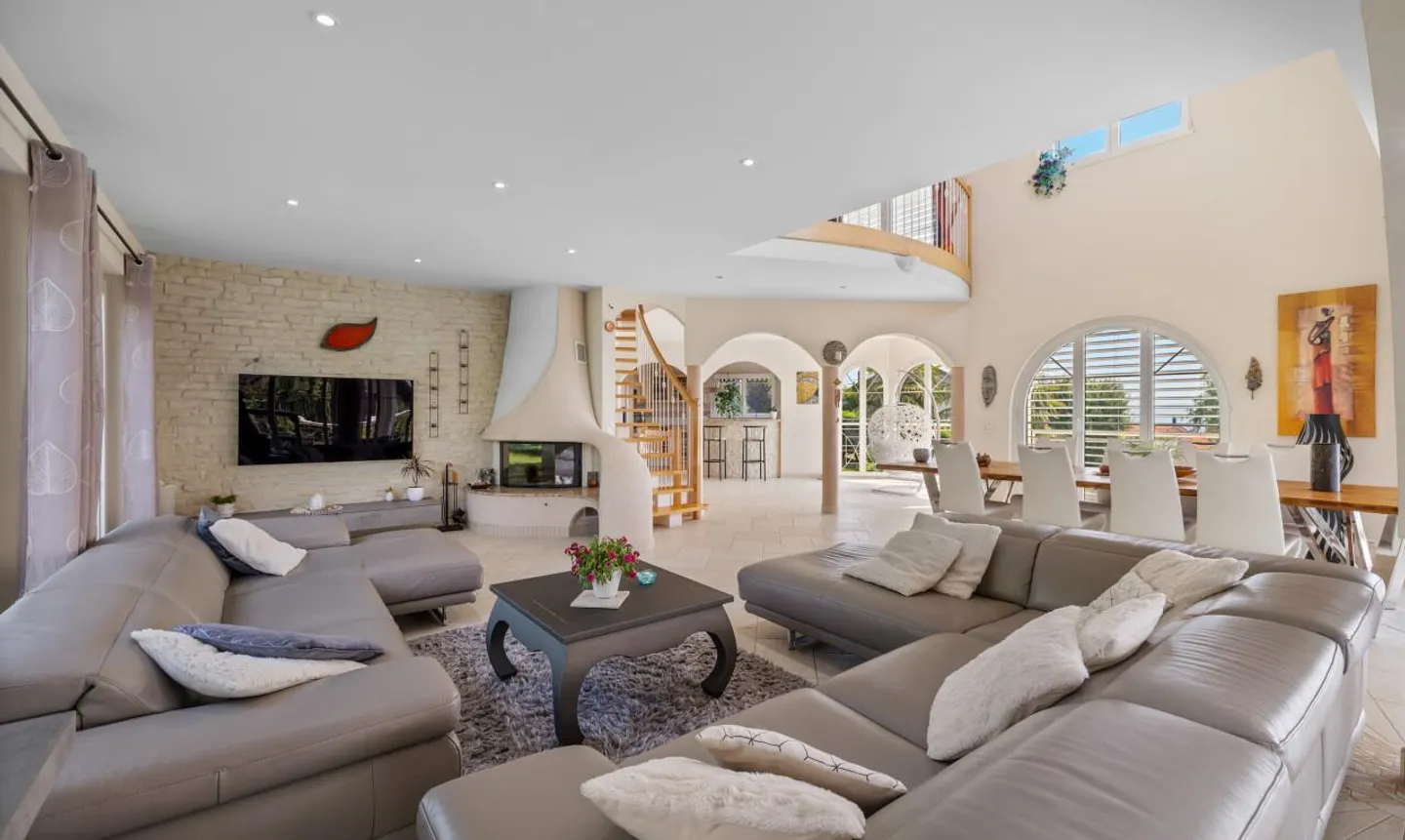 Maison de Luxe avec Piscine Chauffée - Photo 10 sur 13