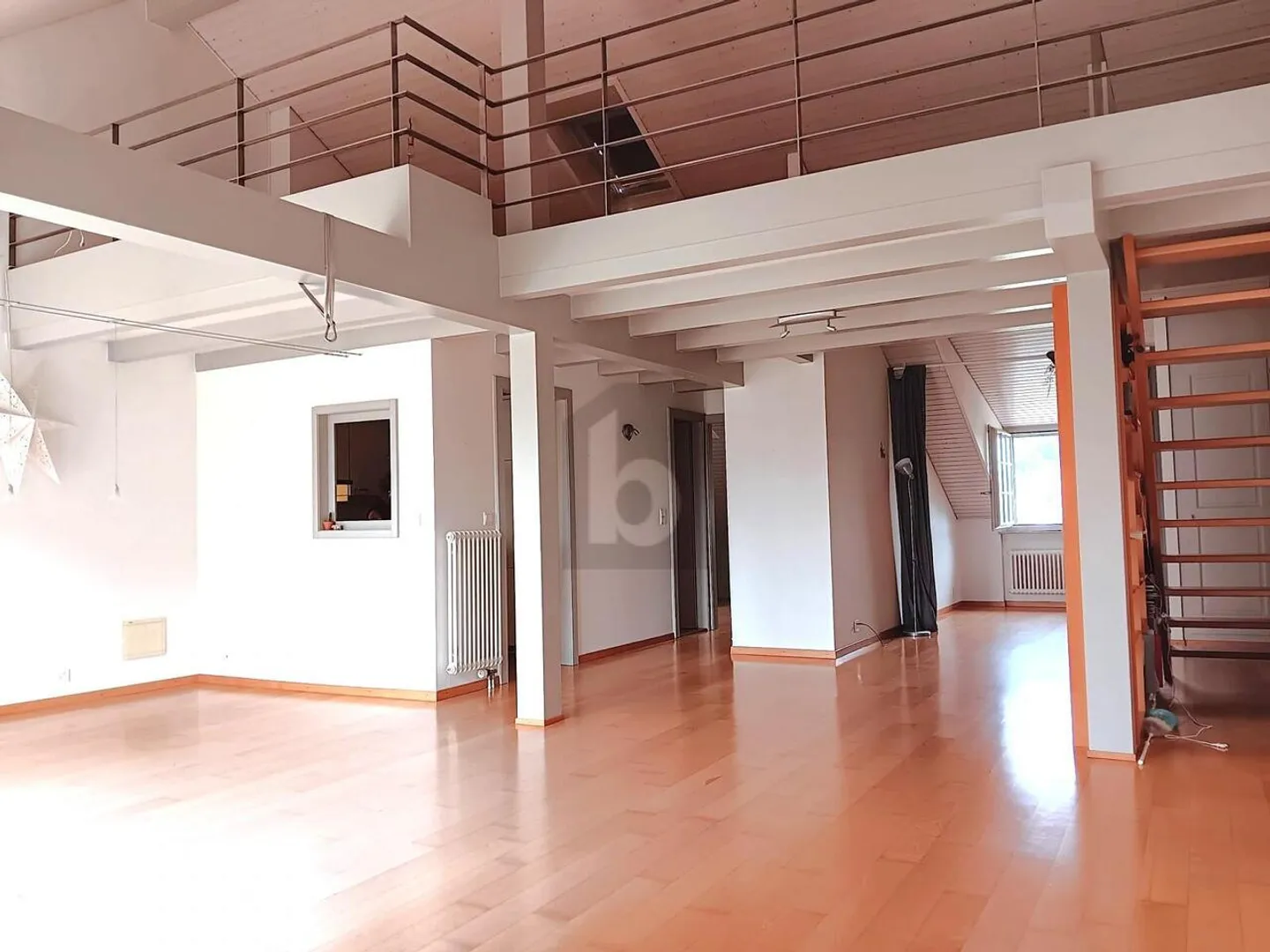 Duplex Incantevole con Balcone - Foto 4 di 6