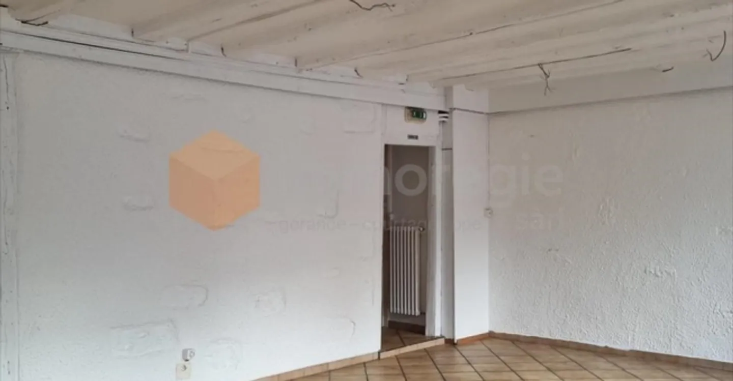 «Café 1 pièce» - Photo 3 sur 5