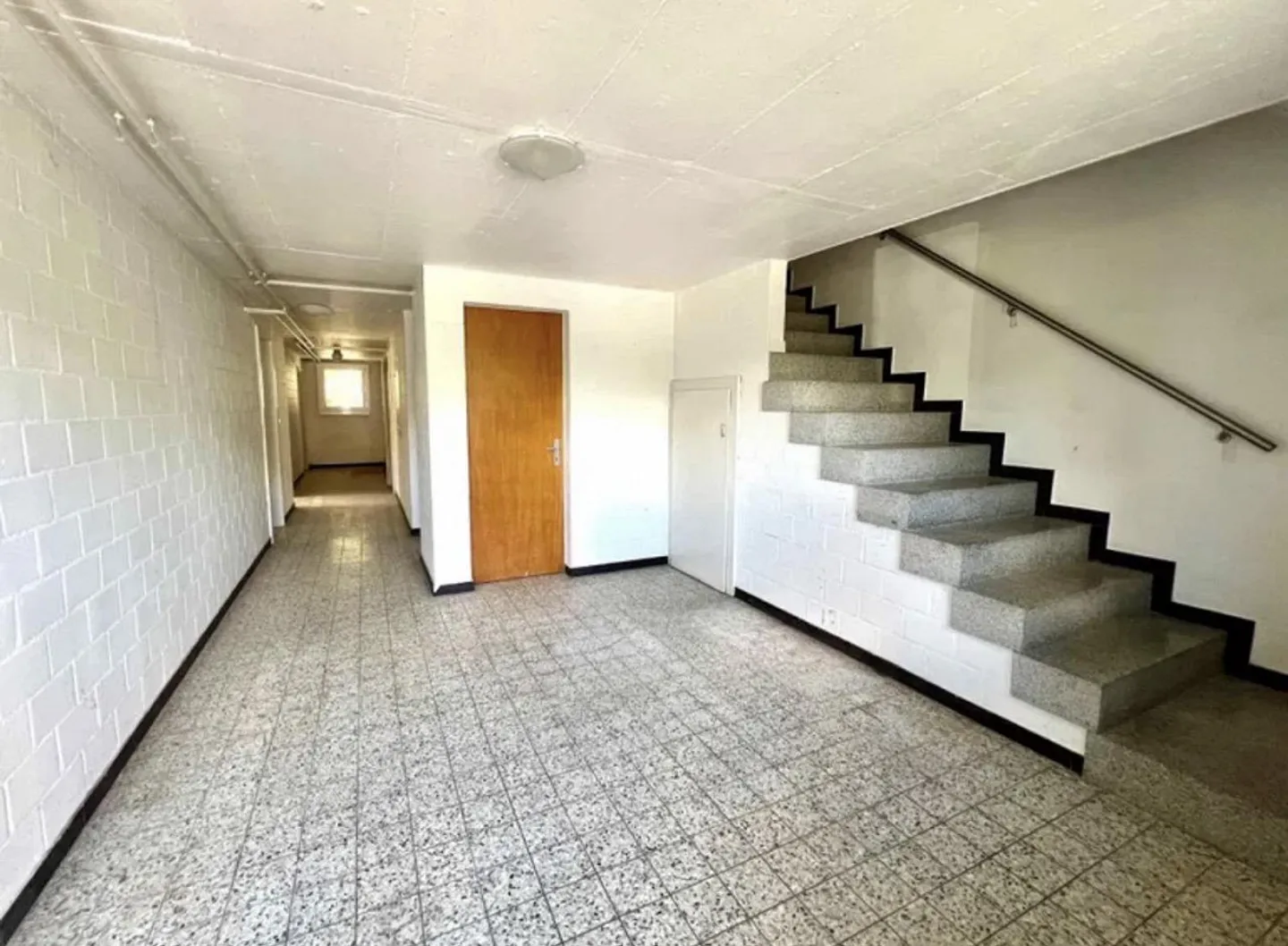 Great home in a desirable location - Photo 7 of 8