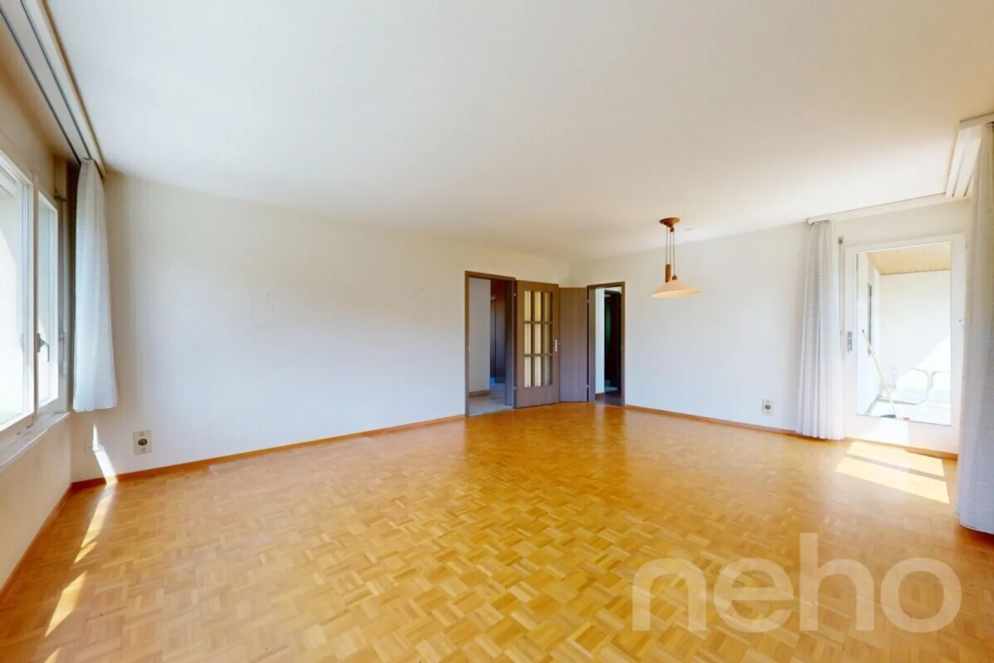 Maison individuelle avec beaucoup de potentiel et grand jardin à Huttwil - Photo 5 sur 12