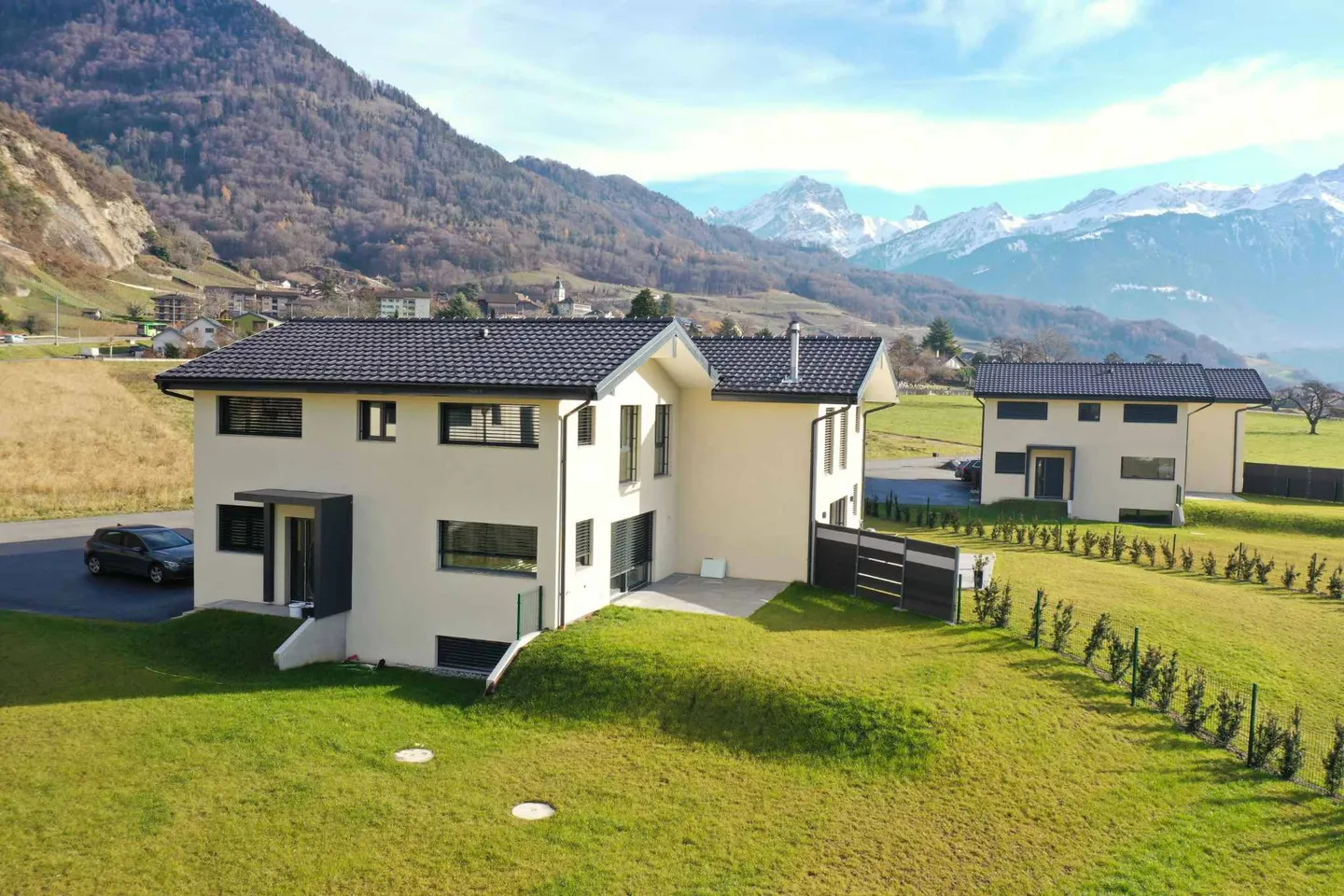 Casa bifamiliare in affitto - Foto 1 di 12