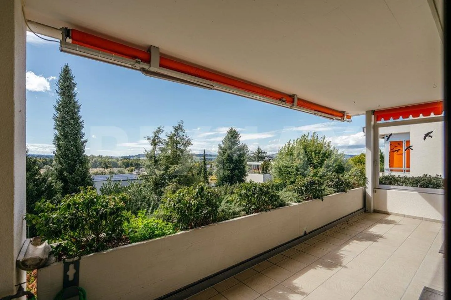 Natura, Pace, Vista Panoramica e Prossimità alla Città: Vivere nel Quartiere Haslen - Foto 2 di 13