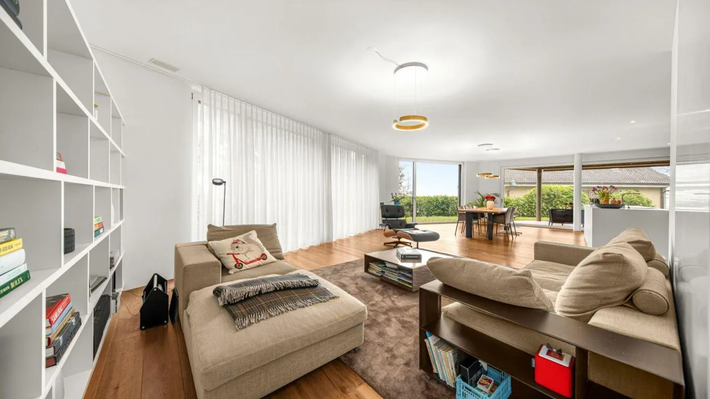 Exklusive 5.5-Zimmer-Gartenwohnung mit vielen Highlights im Belleri... - Foto 7 von 12