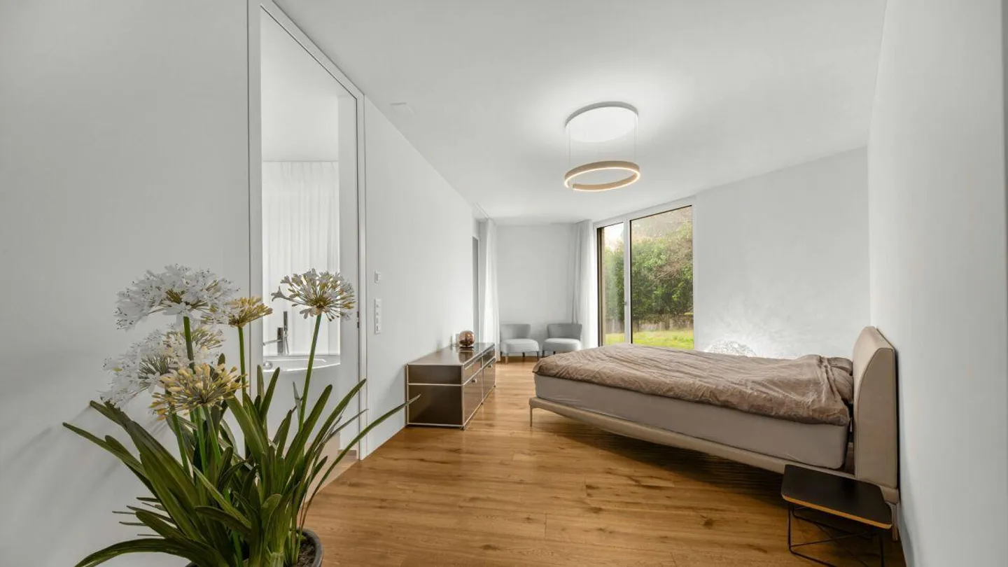 Exklusive 5.5-Zimmer-Gartenwohnung mit vielen Highlights im Belleri... - Foto 10 von 12