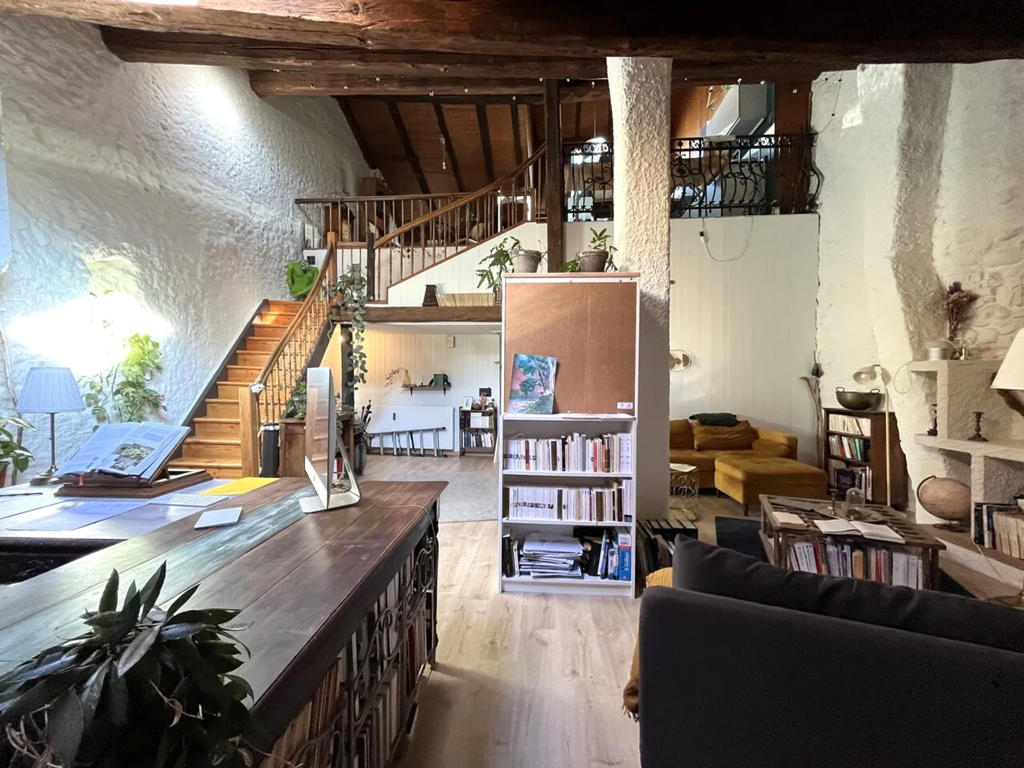 3.5 atypical rooms of 170 m2 in the heart of Vevey - Photo 4 of 15