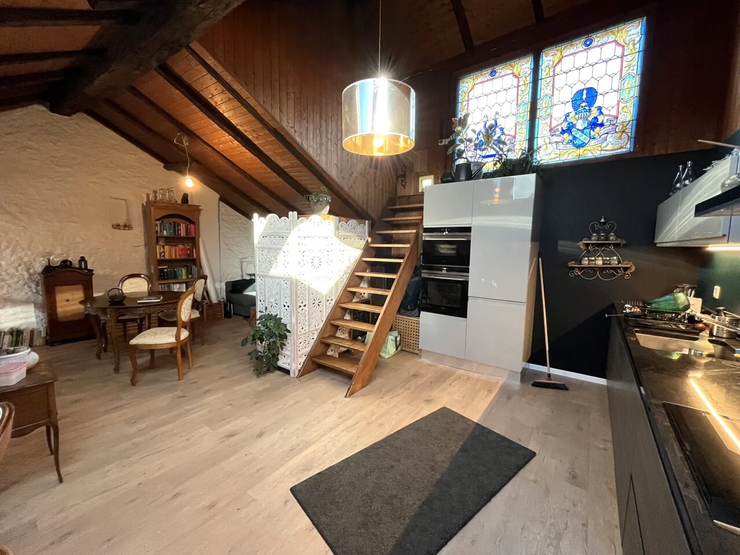 3.5 atypical rooms of 170 m2 in the heart of Vevey - Photo 7 of 15