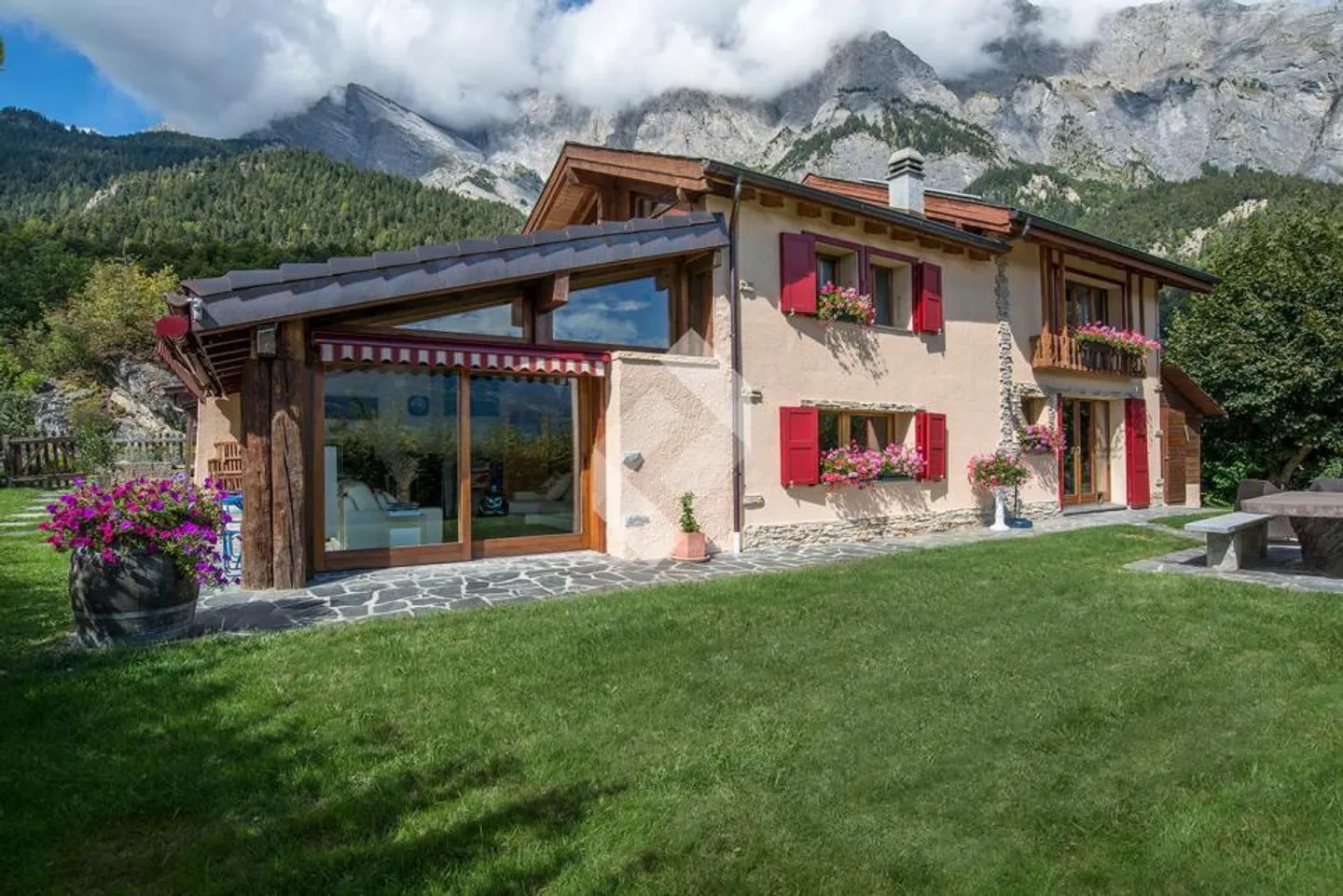 Magnifica casa in un contesto incantevole - Foto 9 di 13