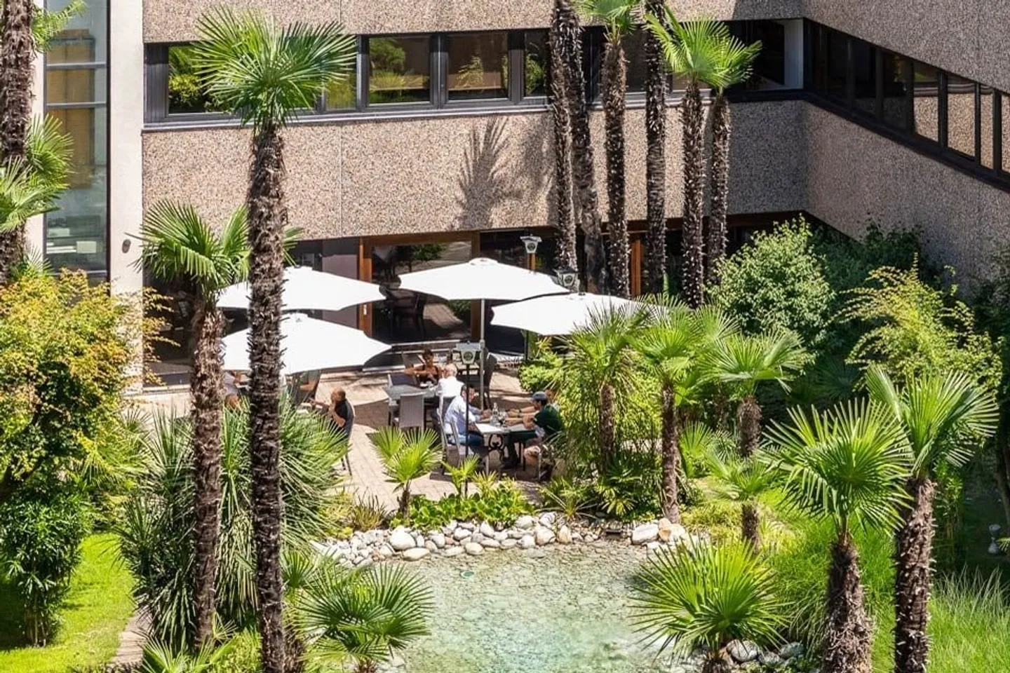 BIOGGIO - AFFITTASI AMPIO UFFICIO IN POSIZIONE STRATEGICA (rif. 013) - Foto 12 di 18