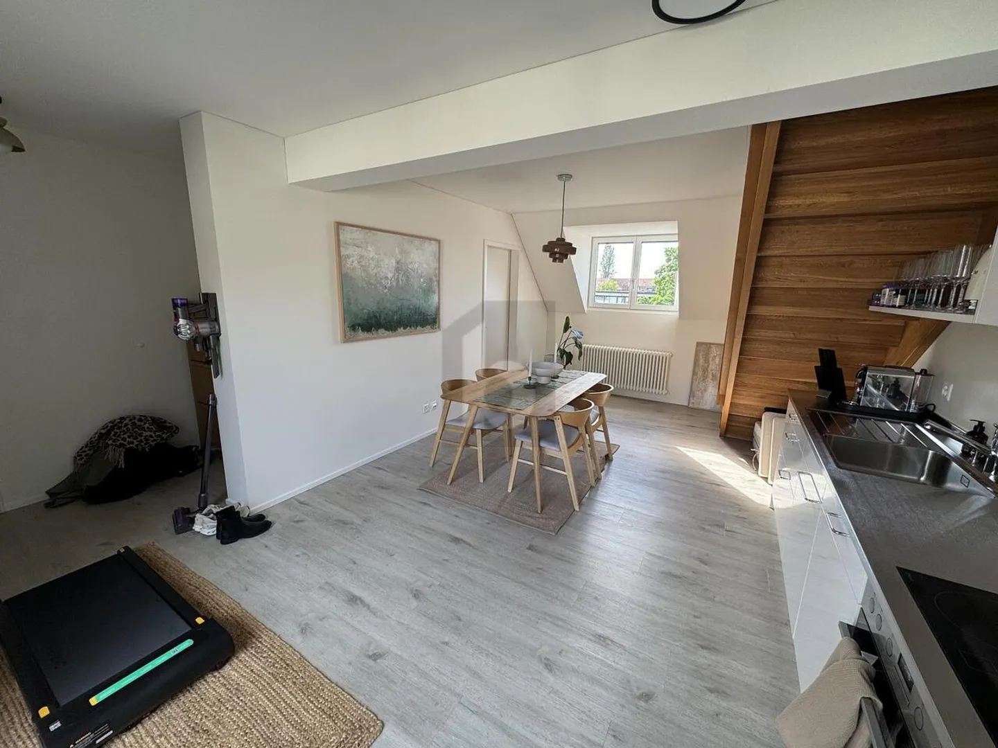 MEUBLÉ, RÉNOVÉ - MAISON IMMÉDIATE - Photo 3 sur 6