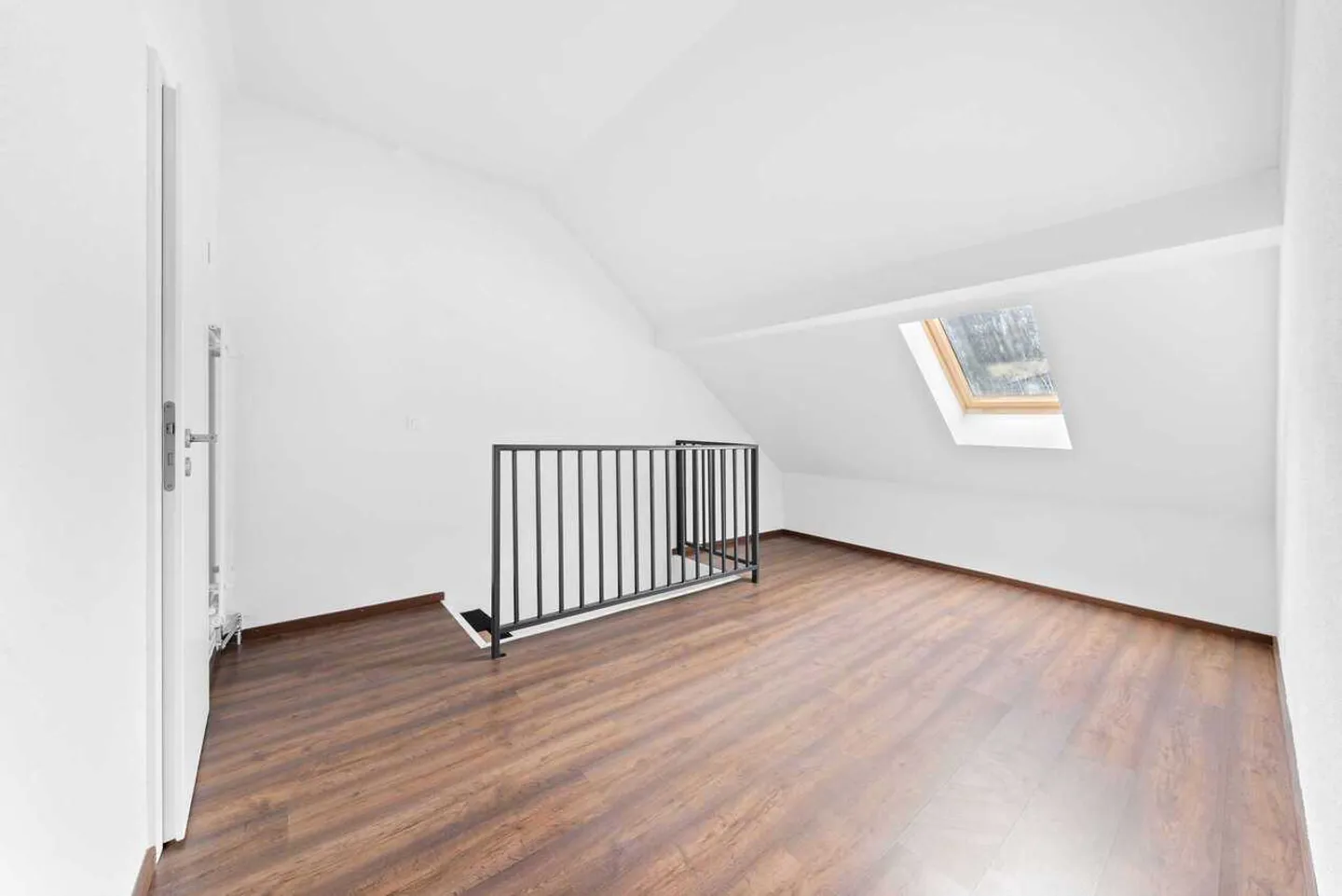 Casa bifamiliare completamente ristrutturata di 4,5 locali, Welschenrohr - Foto 13 di 13