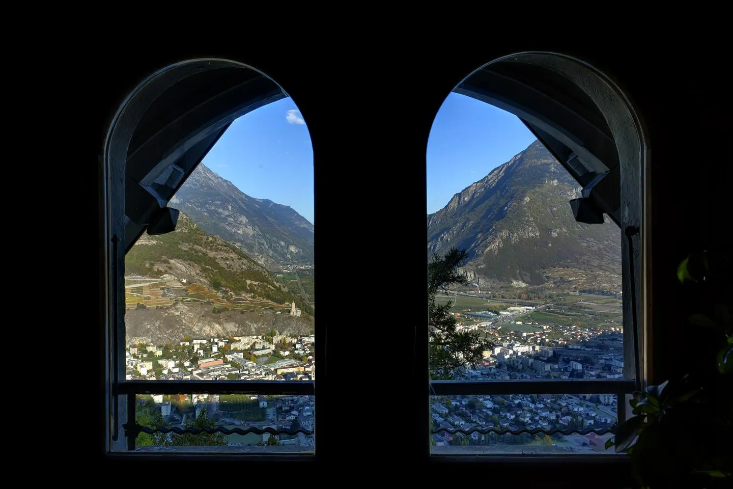 Edificio residenziale - Foto 1 di 18