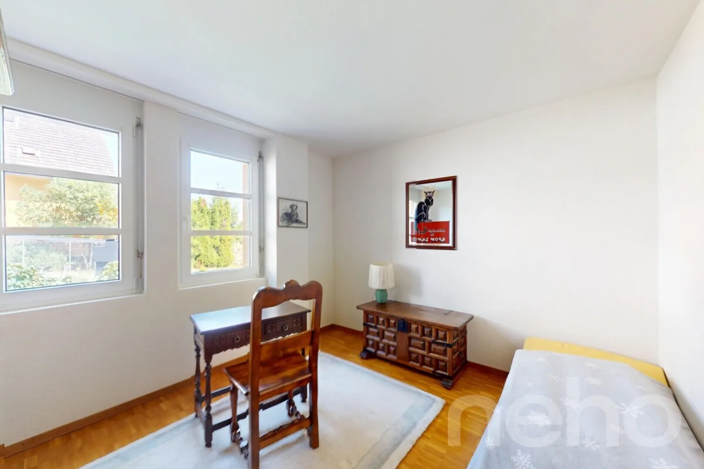 Bright Apartment in Cormondrèche - Photo 9 of 12