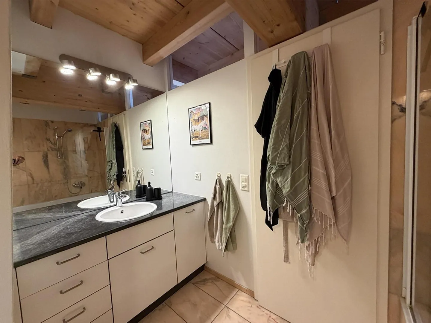 Charmante Maisonette in Schaffhausen - Foto 7 von 9
