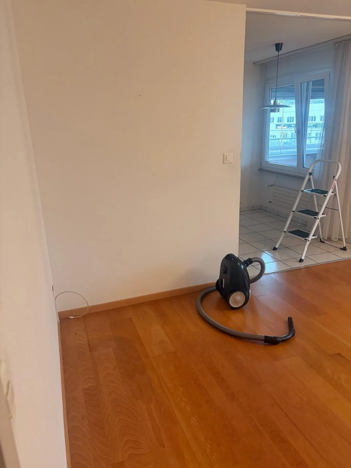 Bella, luminosa appartamento di 3,5 stanze con potenziale in vendita. - Foto 5 di 23