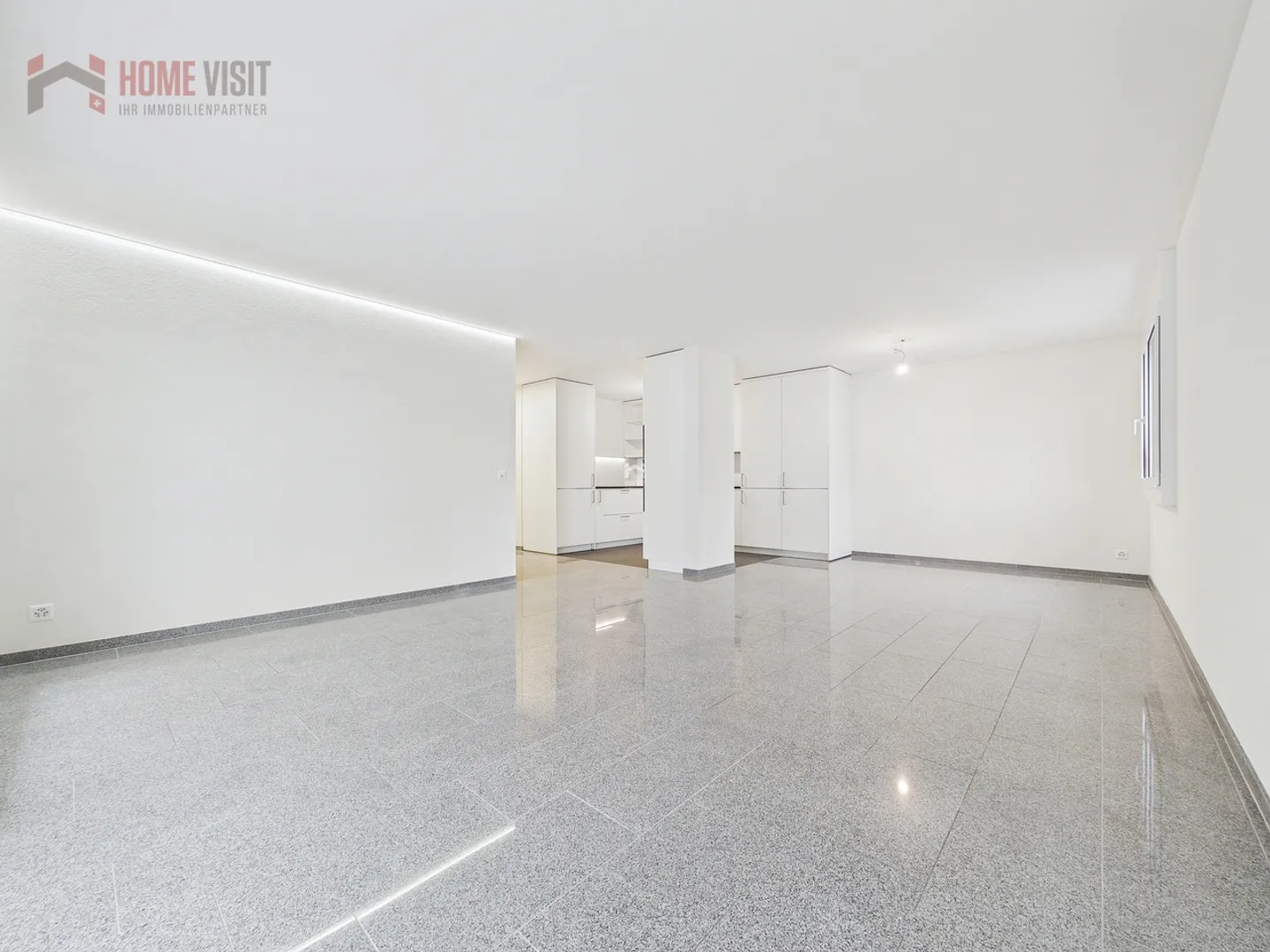 Stilvolle Wohnung in Zunzgen - Foto 1 von 13