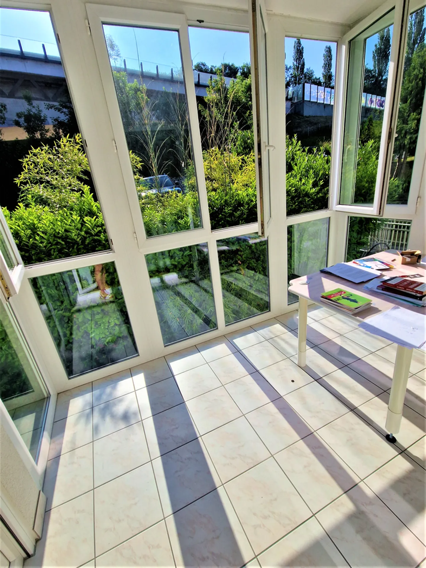 Bel appartement de 5.5 pièces spacieux avec vue lac - Photo 5 sur 12