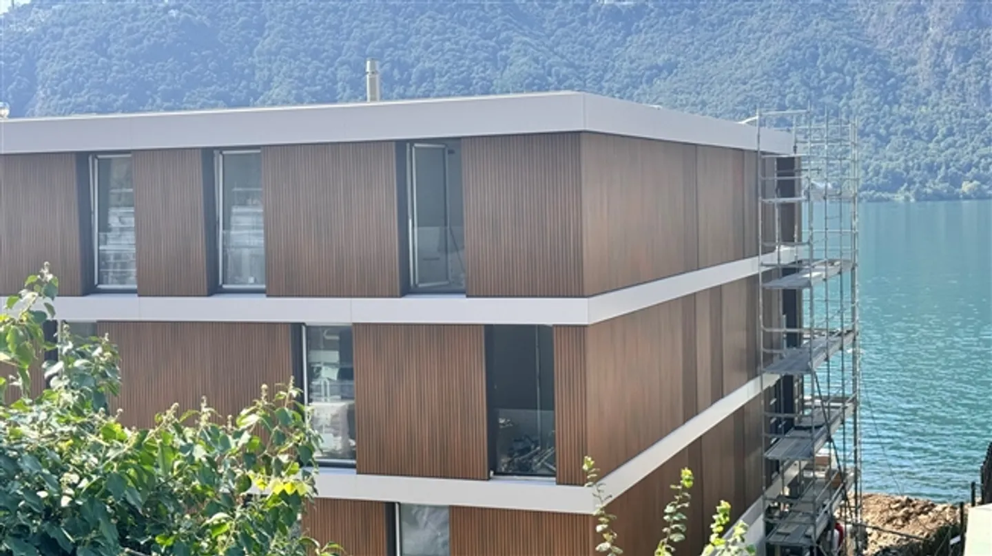 New luxurious apartment directly on Lake Lugano - Photo 17 of 20