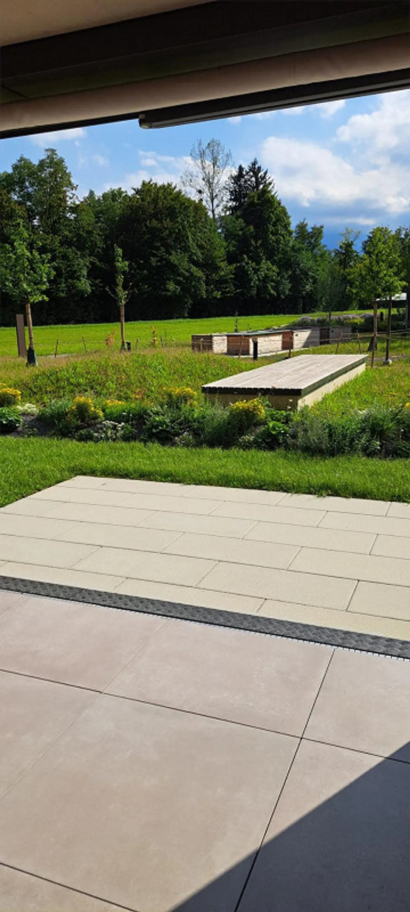 Appartement moderne de 4,5 pièces avec jardin et garage à Emmen - Photo 5 sur 26