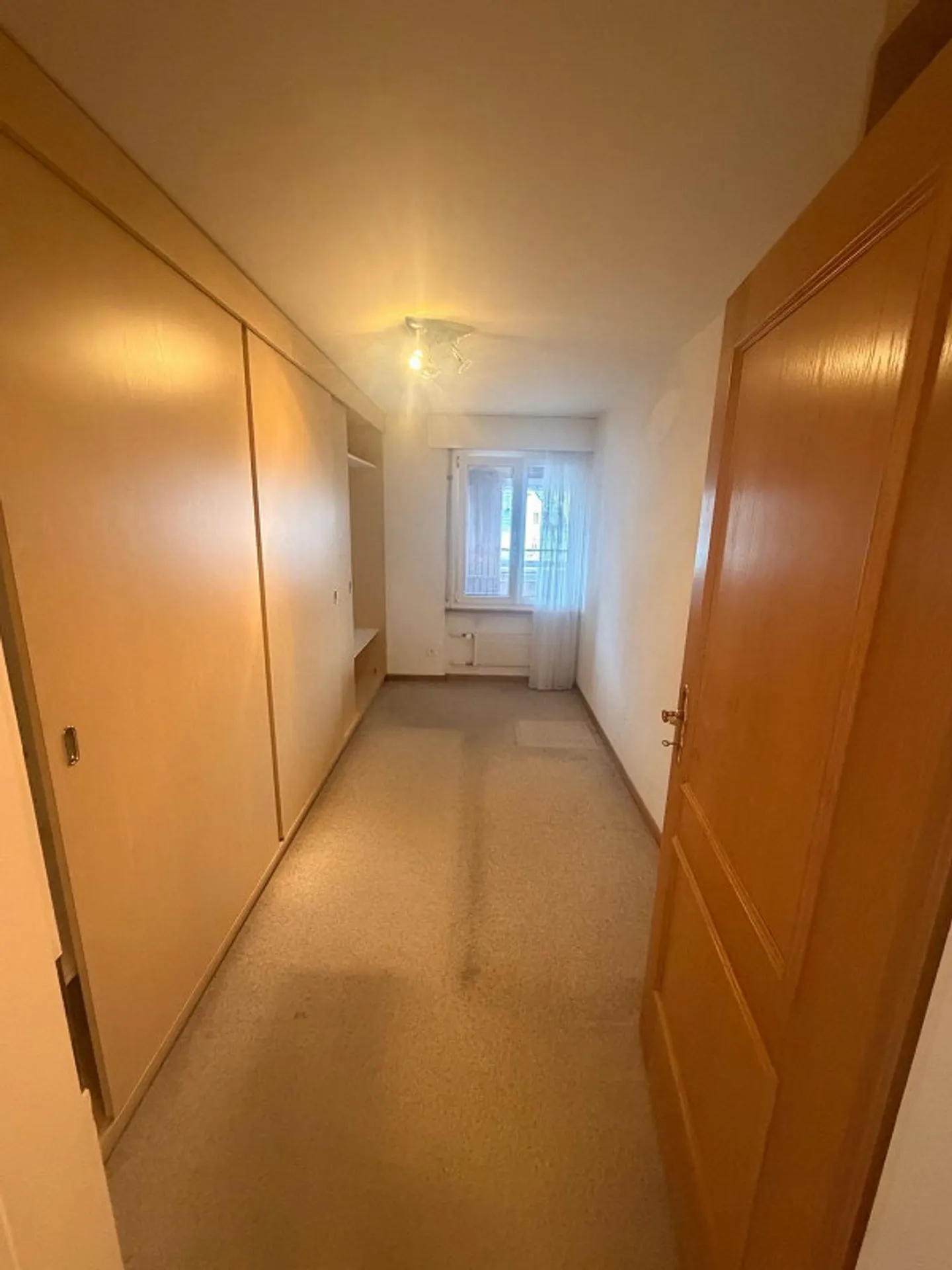 Bella, luminosa appartamento di 3,5 stanze con potenziale in vendita. - Foto 15 di 23