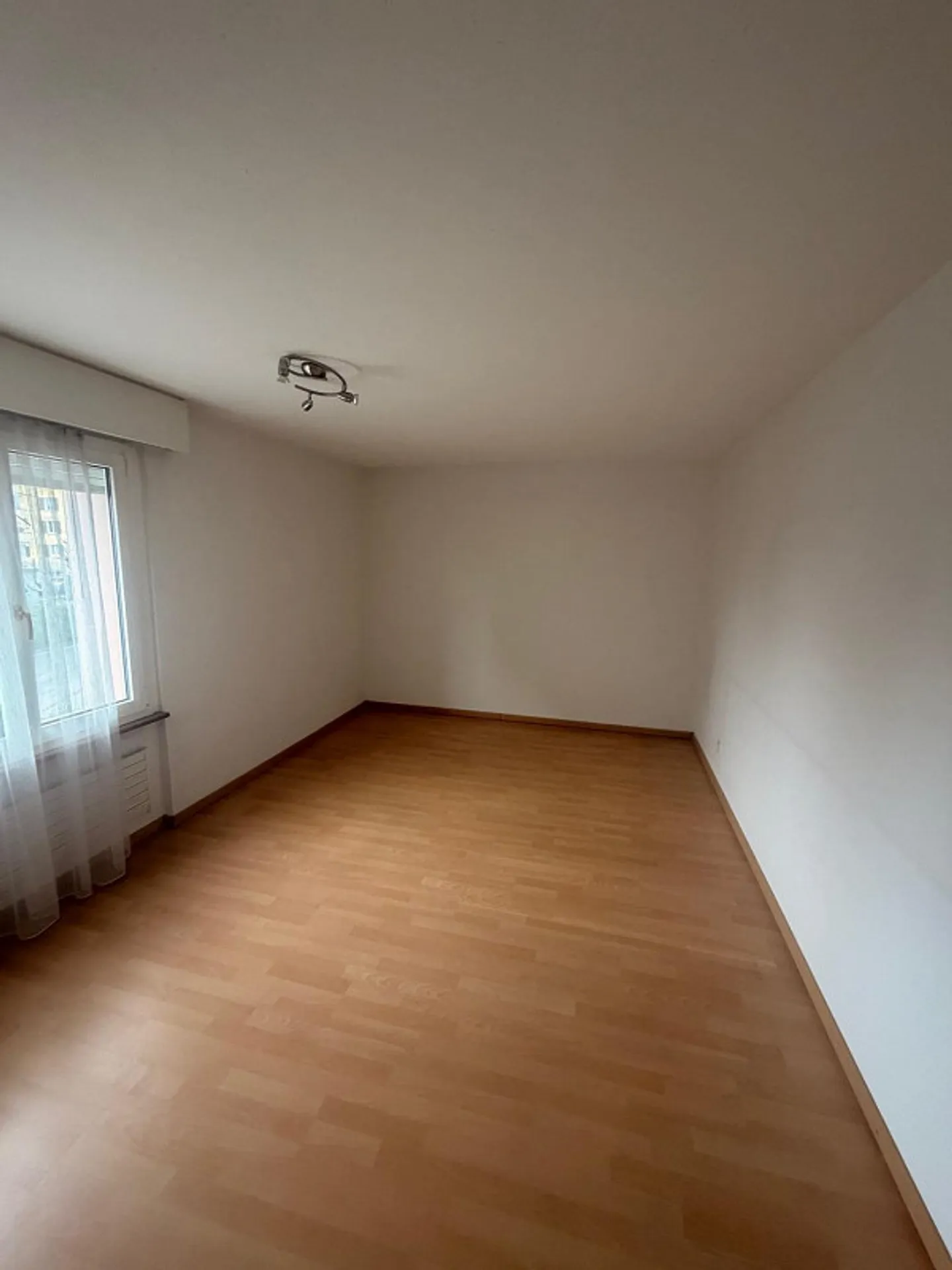 Bella, luminosa appartamento di 3,5 stanze con potenziale in vendita. - Foto 22 di 23