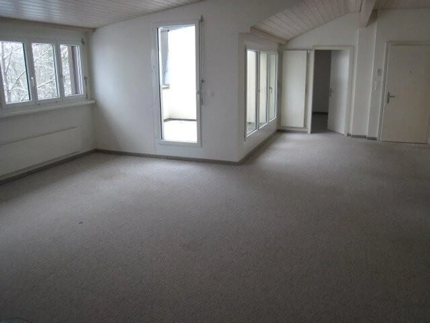 Start into your own happiness - Photo 2 of 6