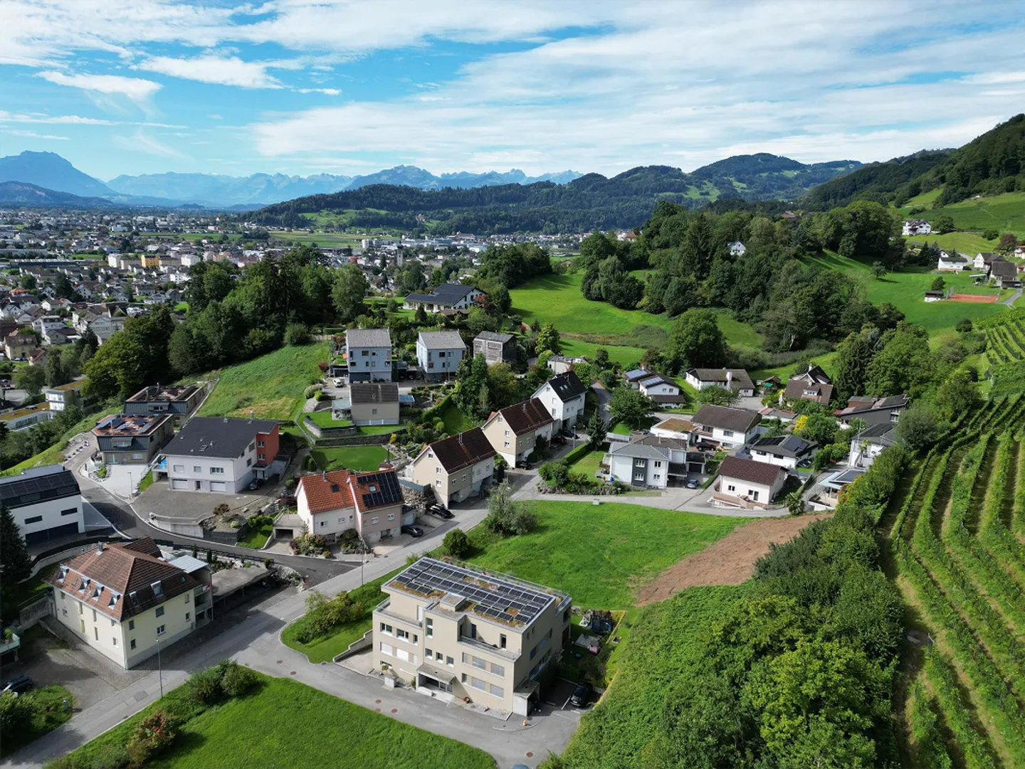 Grundstück mit atemberaubender Aussicht - Foto 3 von 9
