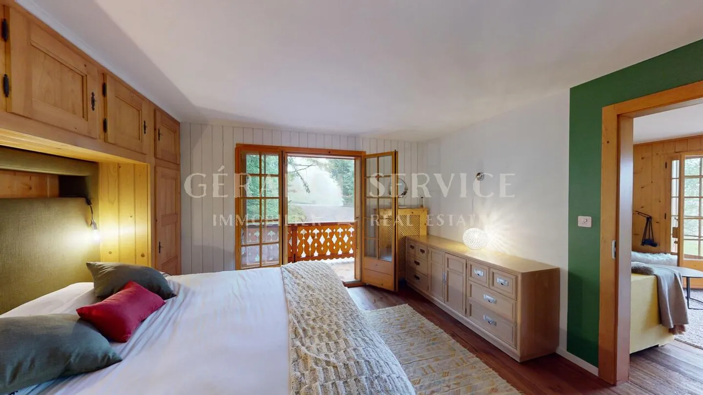 Appartement rénové avec terrasse - Photo 8 sur 15