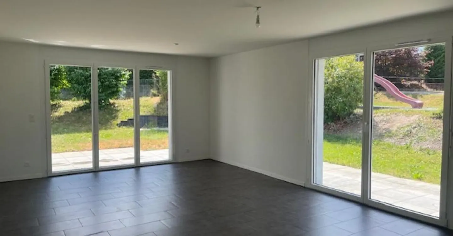 Appartement moderne avec jardin - Photo 3 sur 10