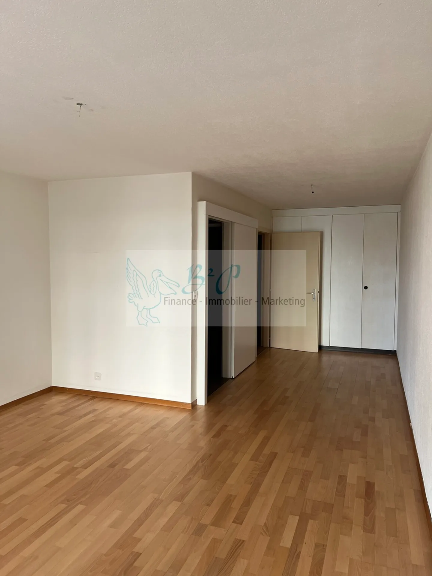 Grand appartement avec terrasse - Photo 5 sur 13