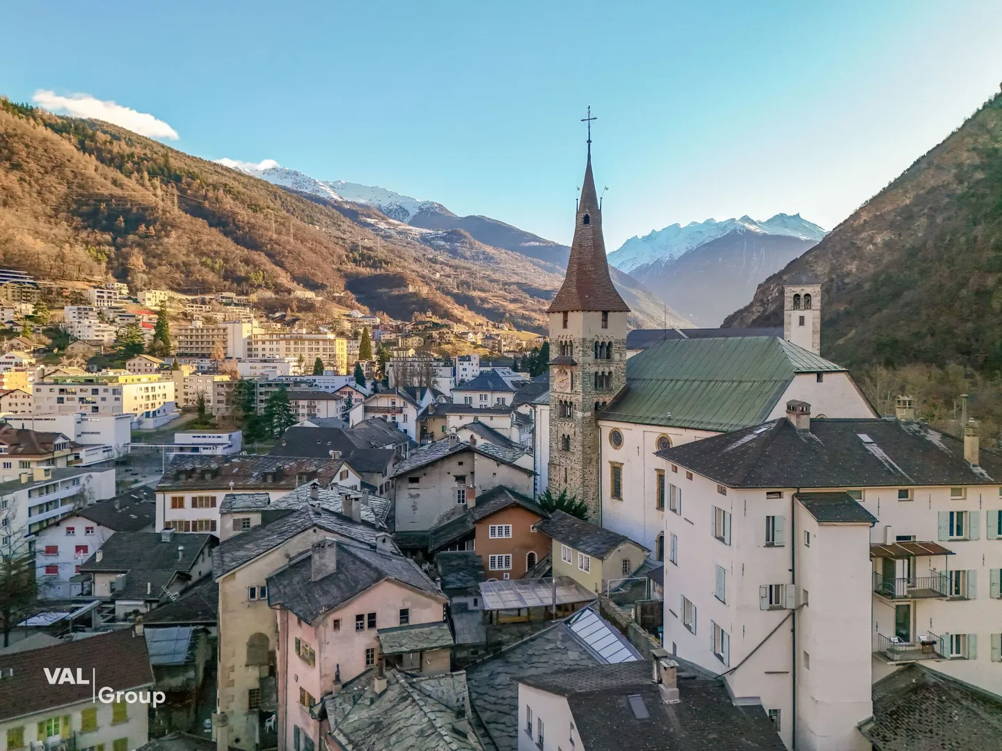 Casa plurifamiliare esistente con potenziale - situata nel centro di Visp - Foto 18 di 20