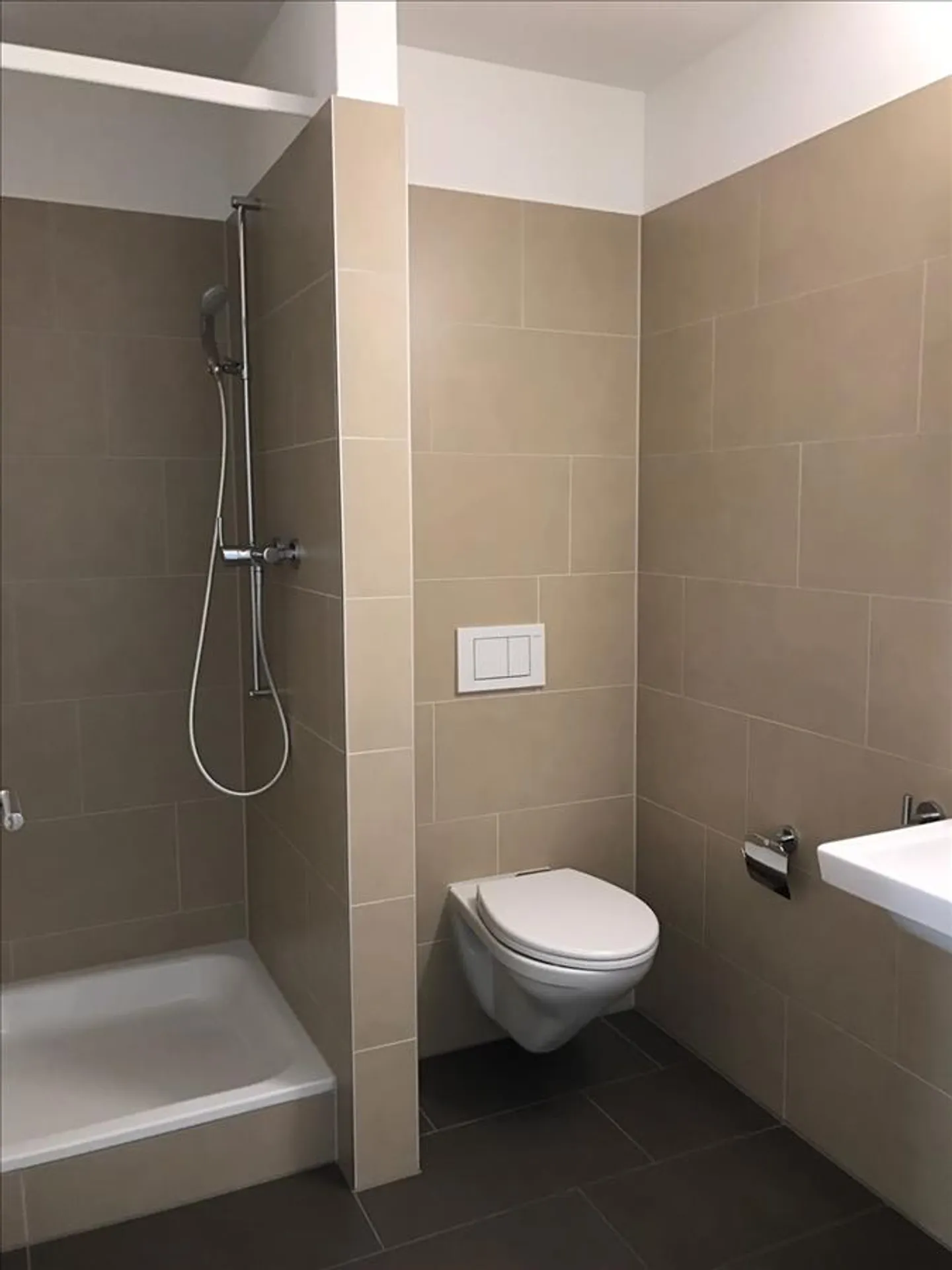 Wohnung im Obergeschoss mit Balkon - Foto 5 von 9
