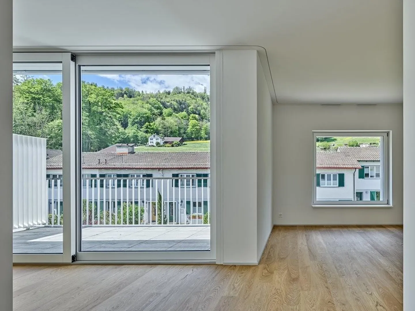 Moderno appartamento attico di 3,5 stanze a Leimbach - Foto 4 di 7