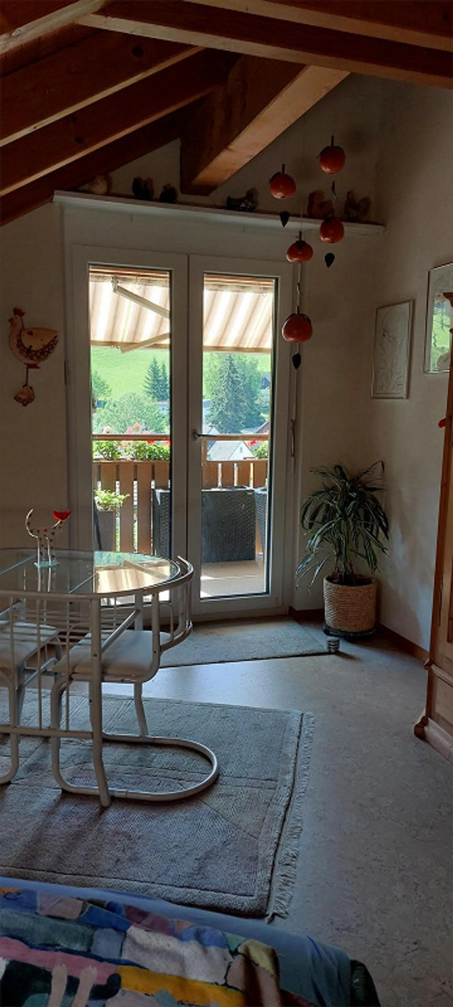 Geräumiges Penthouse mit atemberaubendem Blick - Foto 4 von 9