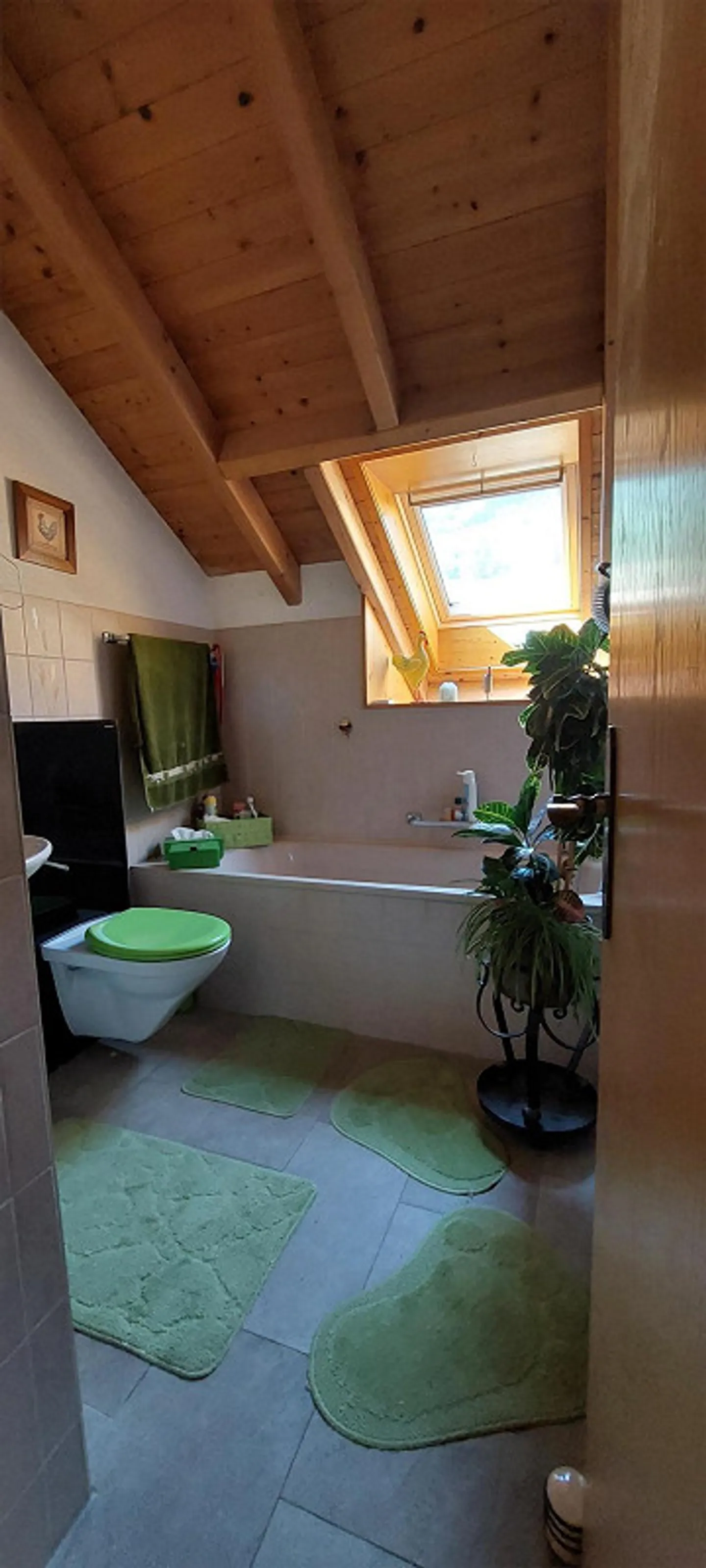 Geräumiges Penthouse mit atemberaubendem Blick - Foto 7 von 9