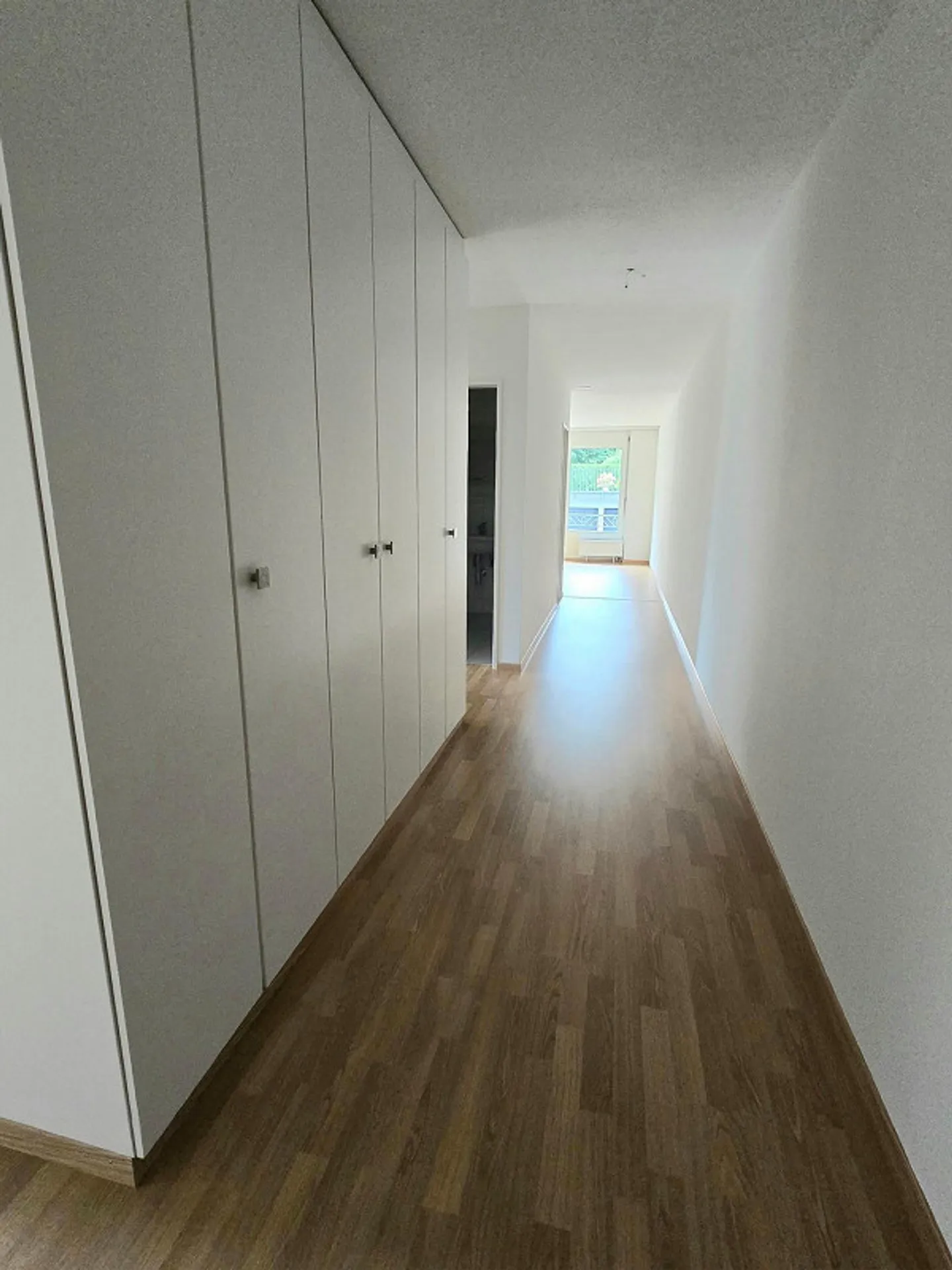 Sympathetic Family Apartment - Photo 10 of 12